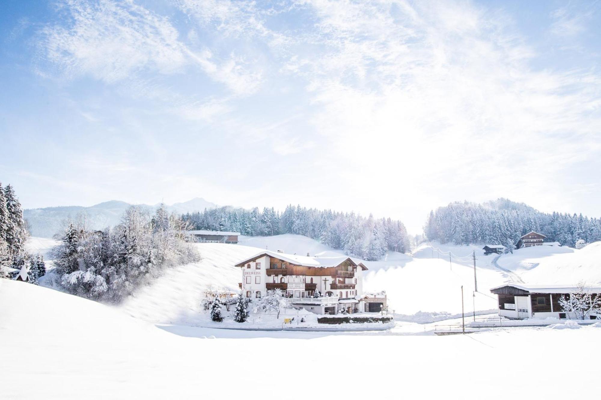 Pension Edelweiss Breitenbach am Inn Экстерьер фото
