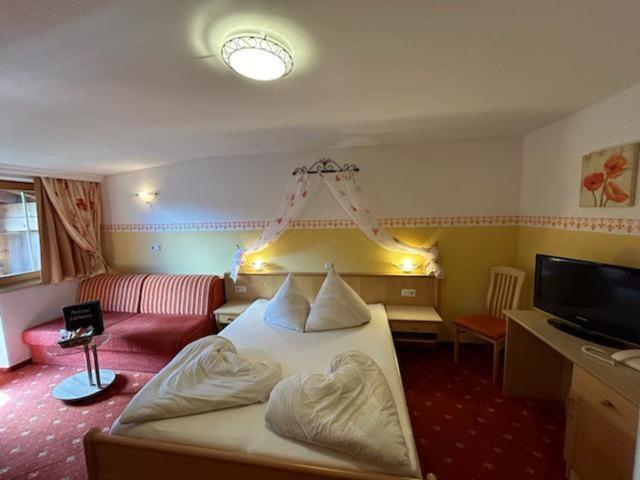 Pension Edelweiss Breitenbach am Inn Экстерьер фото