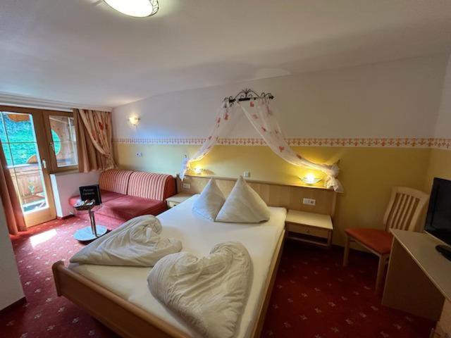 Pension Edelweiss Breitenbach am Inn Экстерьер фото