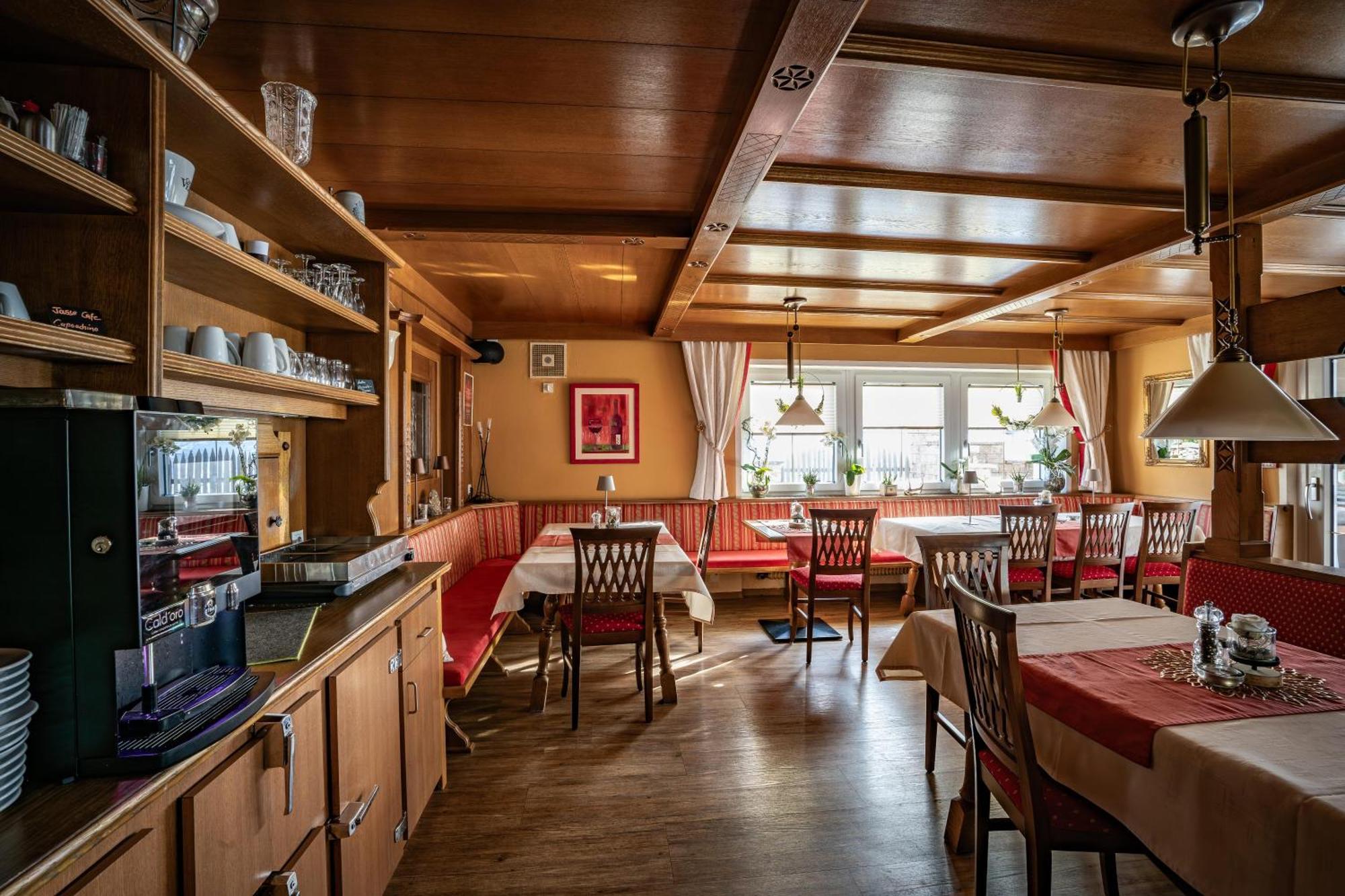 Pension Edelweiss Breitenbach am Inn Экстерьер фото