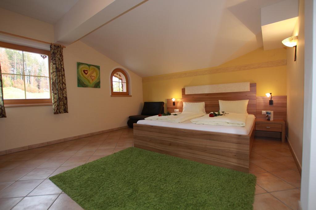 Pension Edelweiss Breitenbach am Inn Экстерьер фото